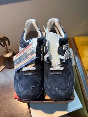 New Balance x JCrew Men's US10 Navy Suede Sneakers with White Accents